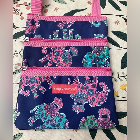 Simply Southern Crossbody Elephants Blue Pink - Picture 1 of 8